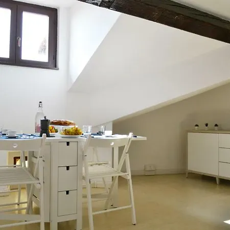 La Mansarda Sui Navigli Apartment Milan Exterior photo