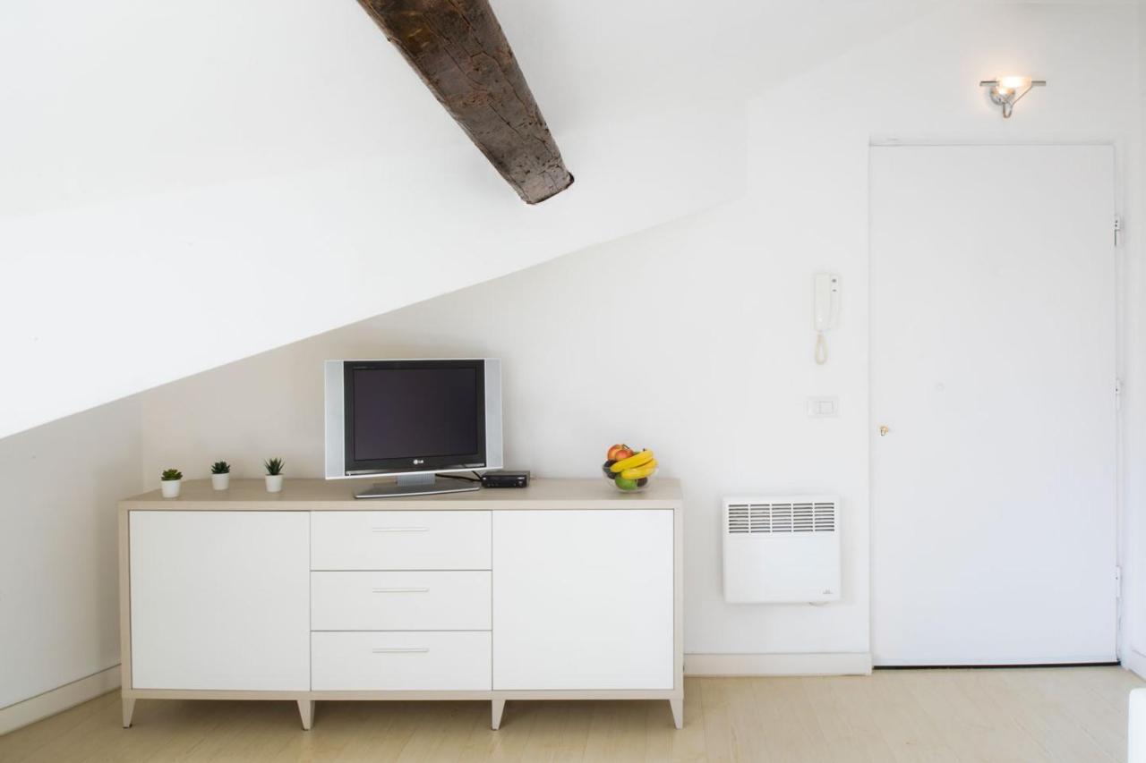 La Mansarda Sui Navigli Apartamento